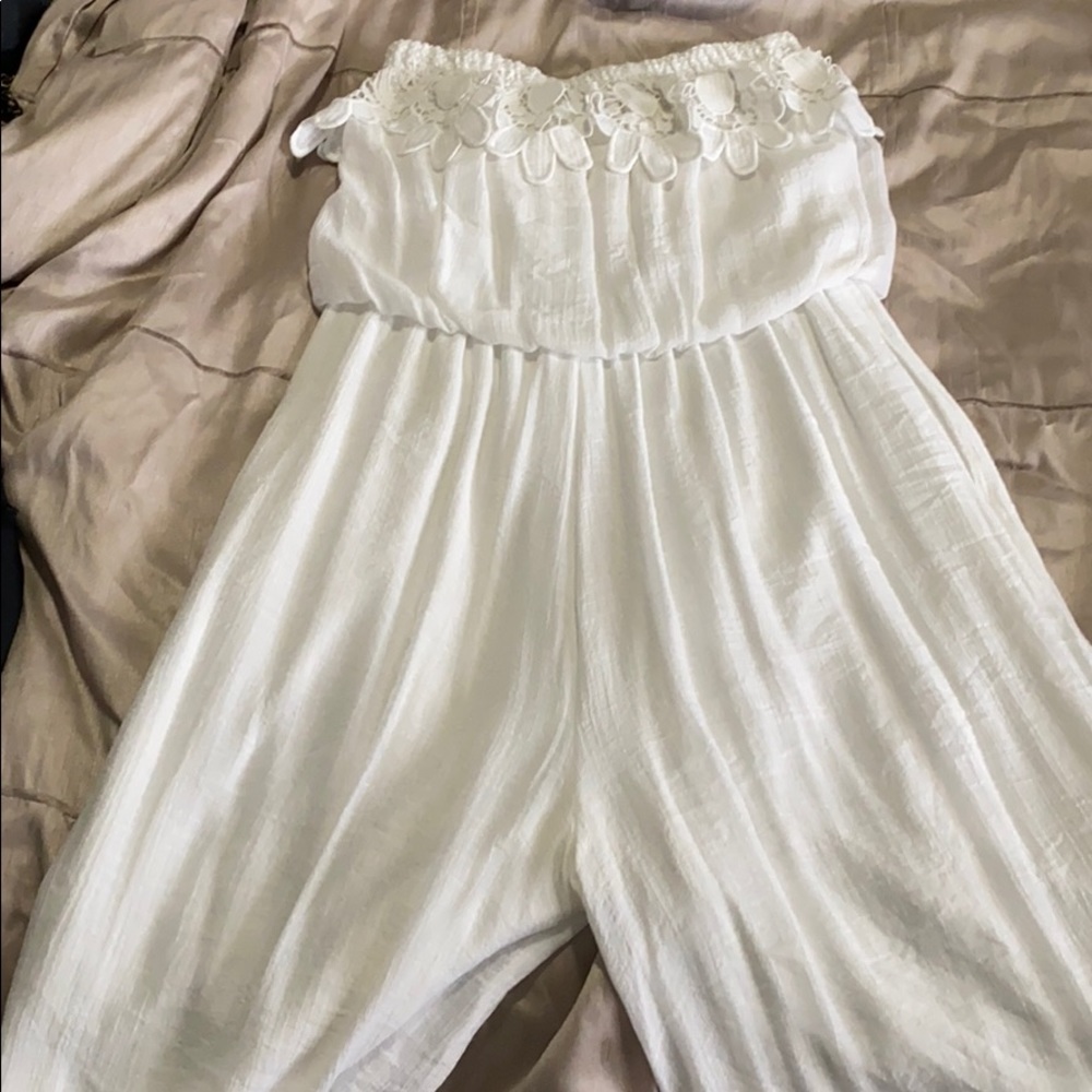 Romper - Picture 2 of 2